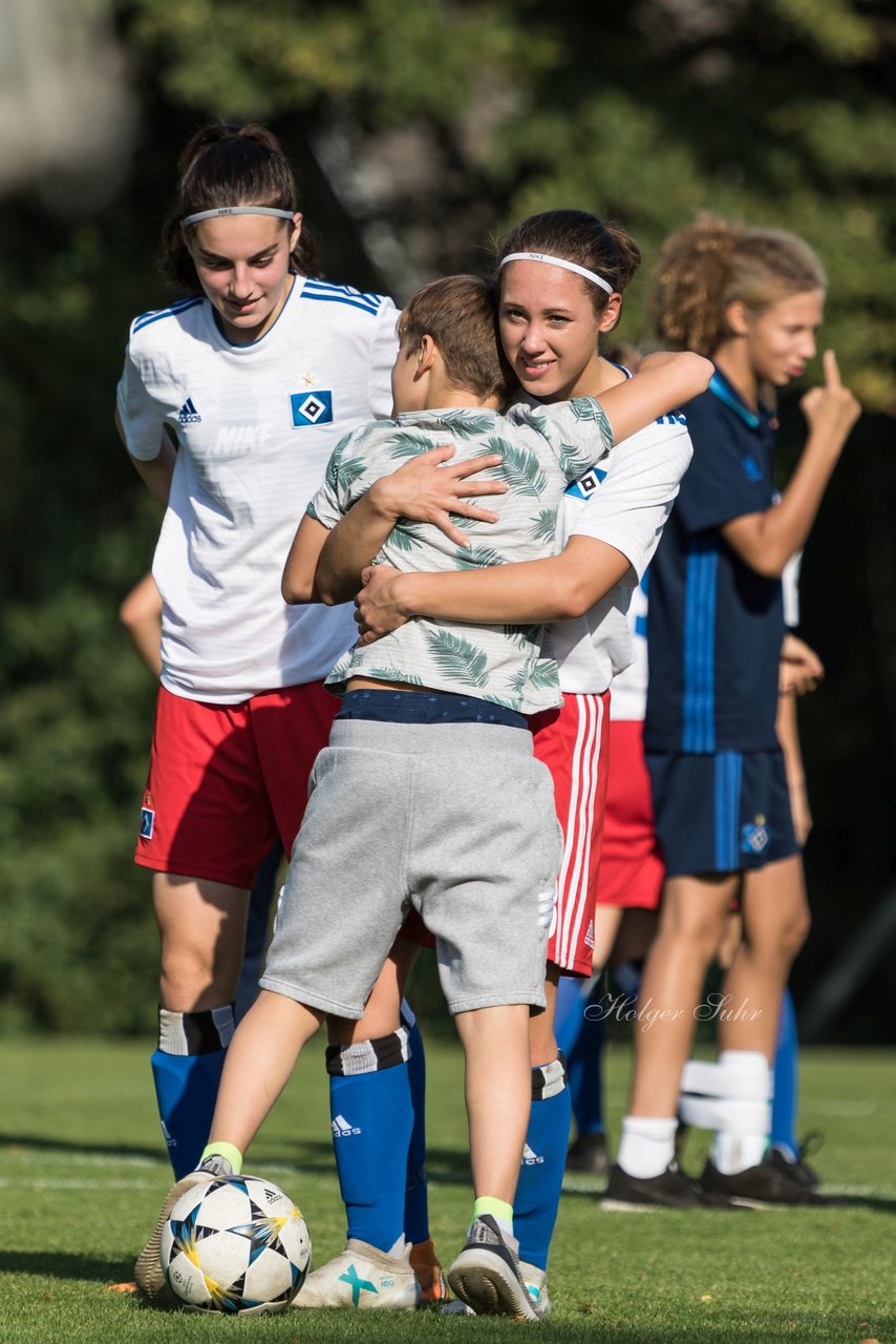 Bild 200 - wBJ HSV - SV Meppen : Ergebnis: 0:2